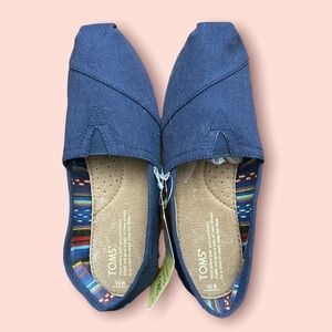 Navy Blue Toms Flats ✨🤍